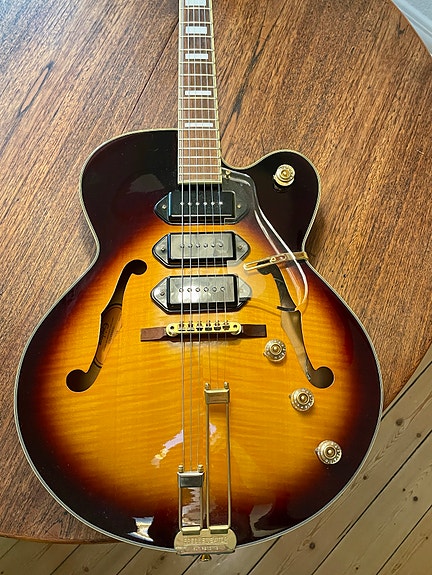 Epiphone Zephyr Blues Deluxe VS | DBA