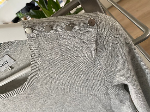 Product image 14 of 16