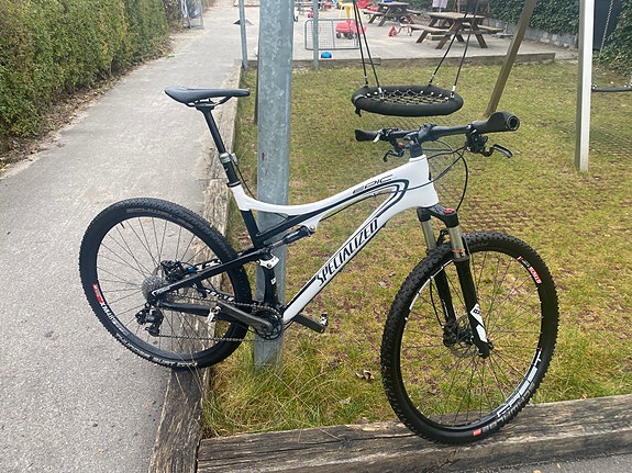 Product image 1 of 10