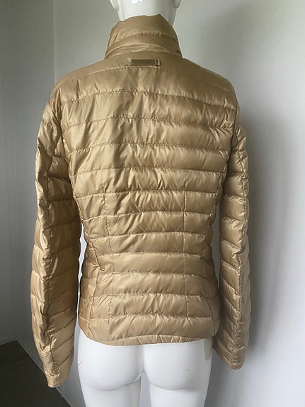 Product image 18 of 21