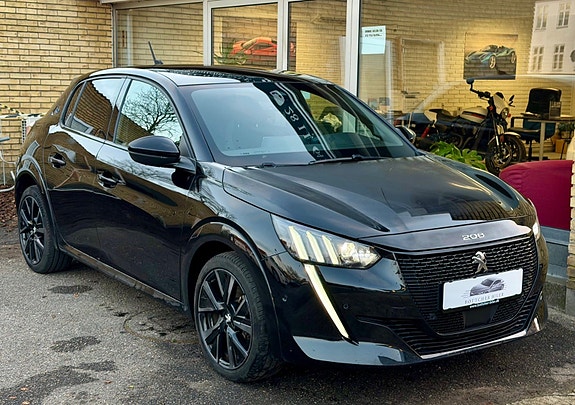 Peugeot e-208