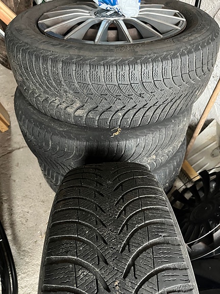 Product image 1 of 4