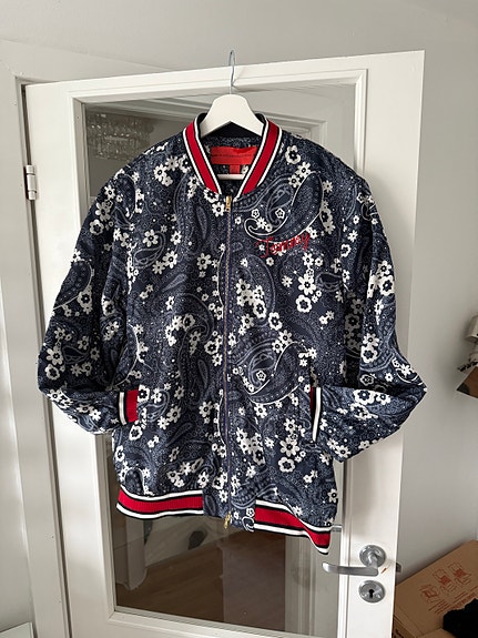 Product image 1 of 10