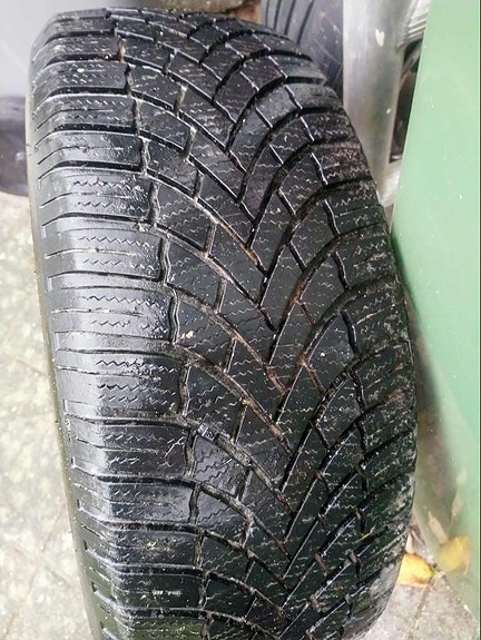 Product image 1 of 7