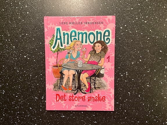 Product image 1 of 8