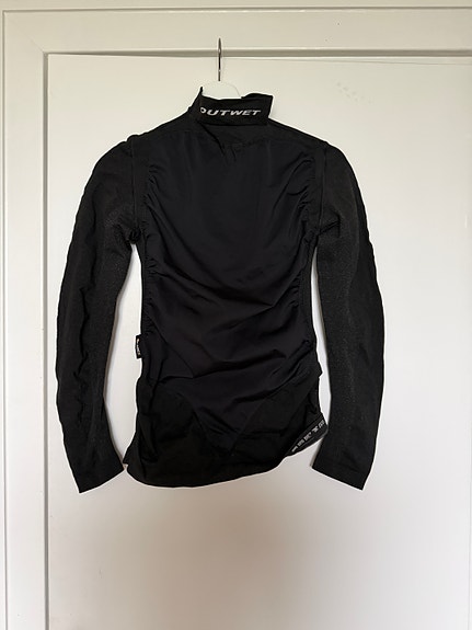 Product image 33 of 34