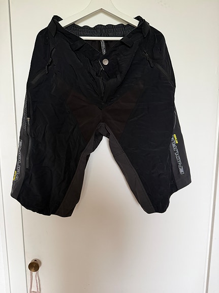 Product image 25 of 34