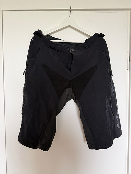 Product image 31 of 34