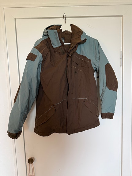 Product image 1 of 6