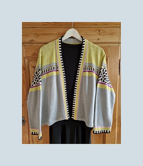 Product image 1 of 4