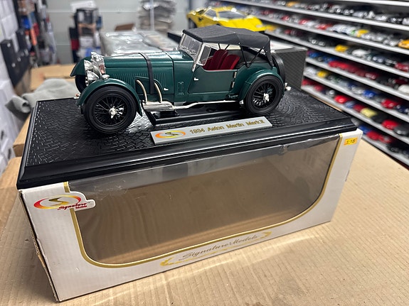 Product image 1 of 9