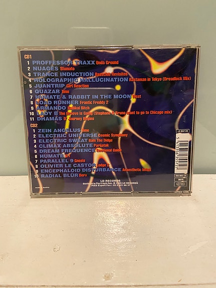 Product image 2 of 4