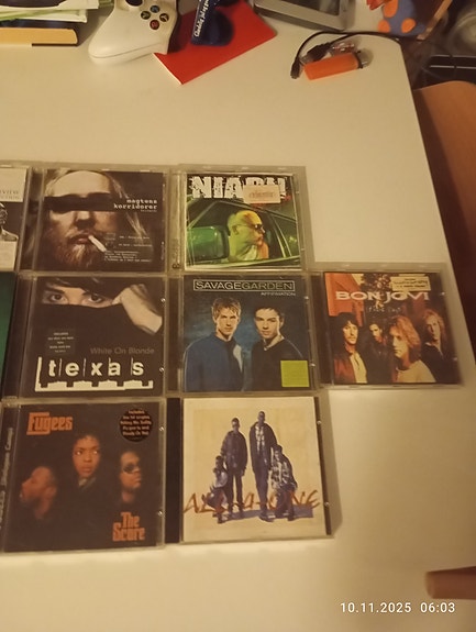 Product image 3 of 3