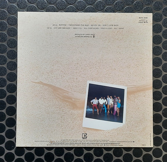 Product image 2 of 6