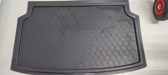 Product image 1 of 2