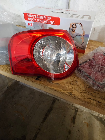 Product image 2 of 7