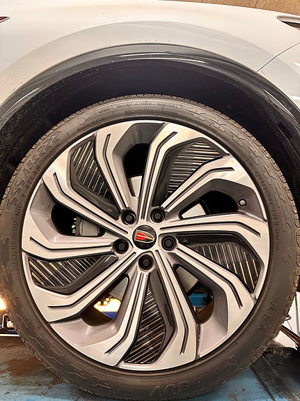 Product image 9 of 9