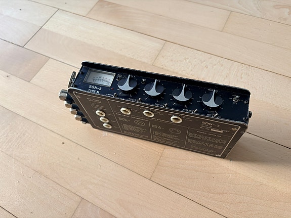 Product image 1 of 6