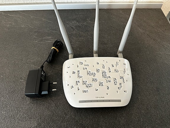 Product image 1 of 3