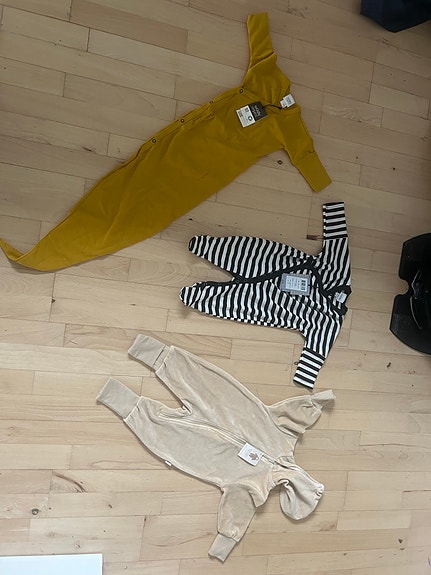 Product image 1 of 4