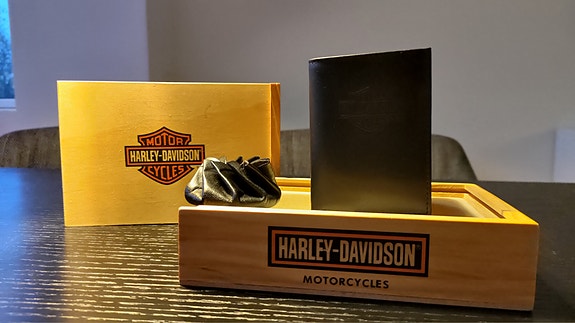 Product image 1 of 5