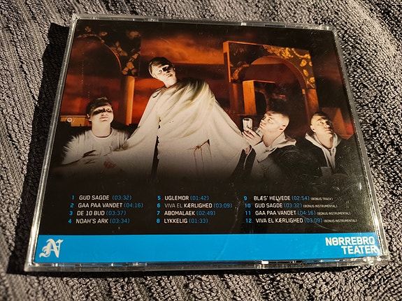 Product image 2 of 2