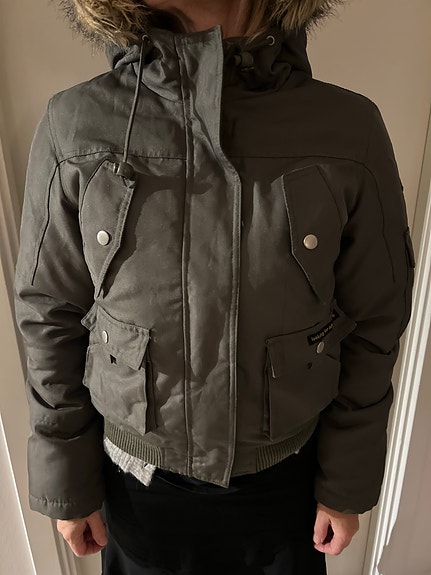 Product image 1 of 7