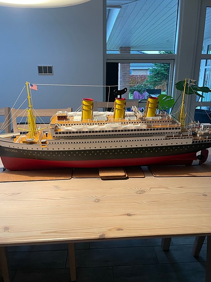 Product image 1 of 10