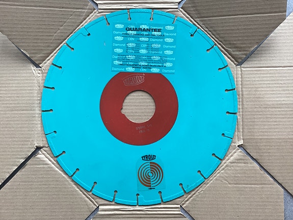 Product image 1 of 2