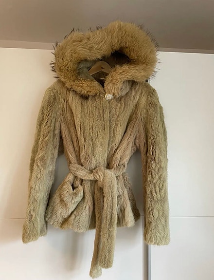 Product image 1 of 4