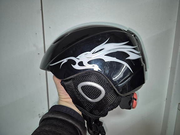 Product image 1 of 3