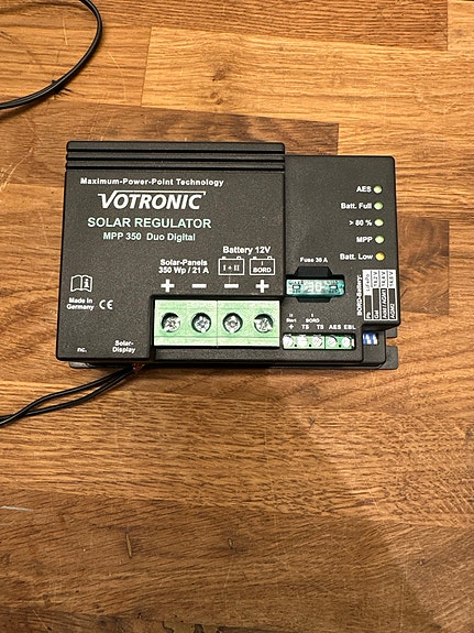 Product image 1 of 4