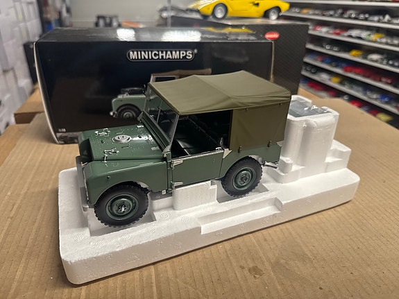 Product image 1 of 8