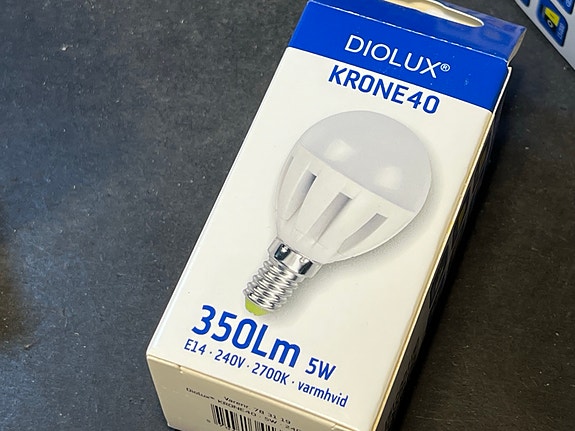 Product image 16 of 37