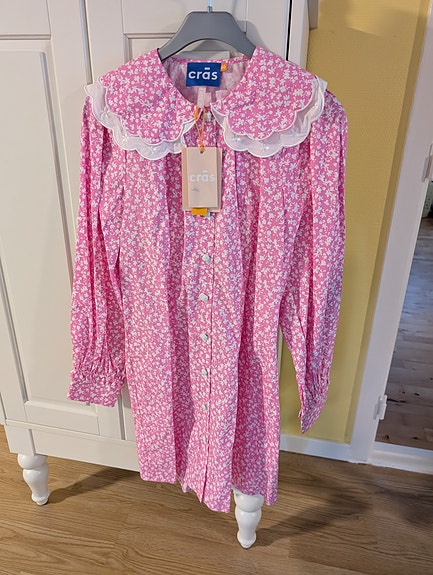 Product image 1 of 10