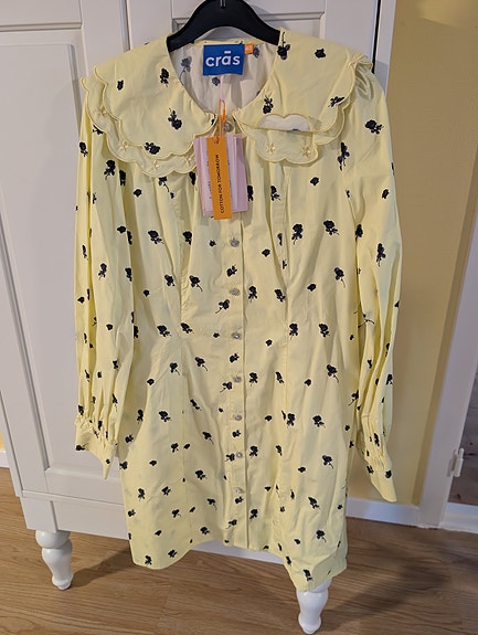 Product image 1 of 9