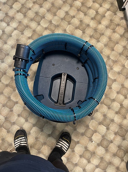 Product image 32 of 33