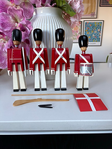 Product image 1 of 3