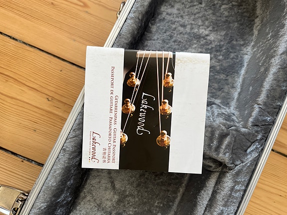 Product image 8 of 9