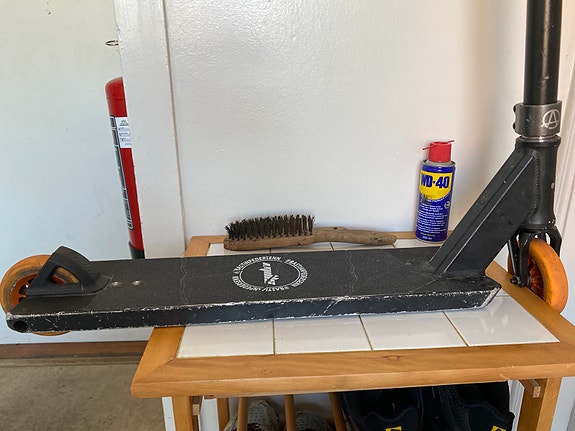 Product image 2 of 6