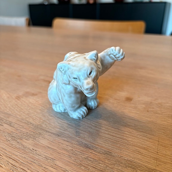 Product image 1 of 8