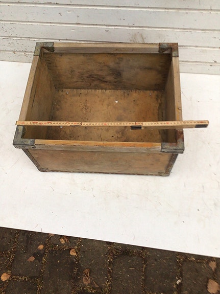 Product image 1 of 4