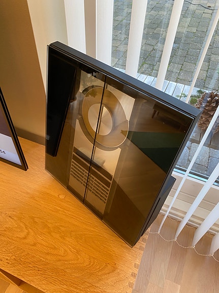 Product image 3 of 4