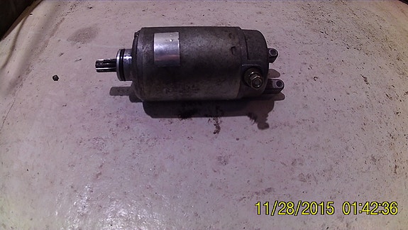 Product image 1 of 2