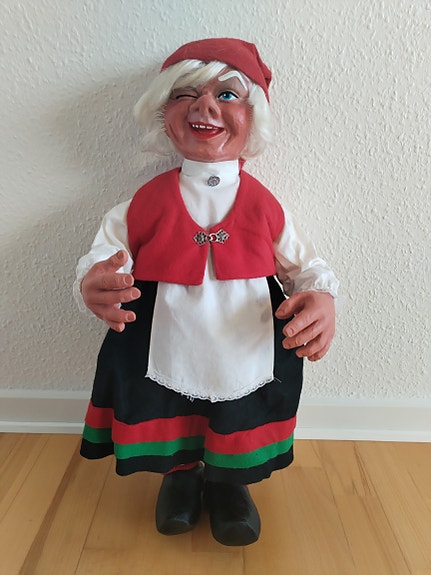 Product image 2 of 9