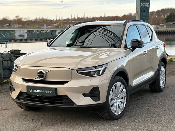 Volvo EX40