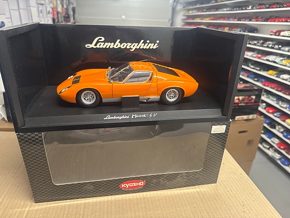 Product image 1 of 9