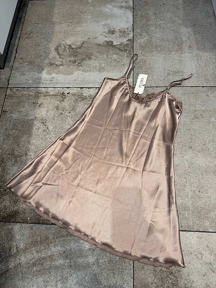 Product image 15 of 16