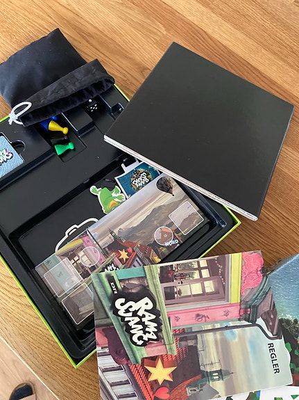 Product image 3 of 3