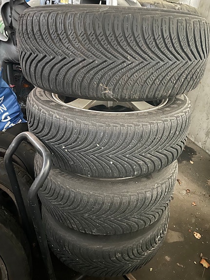 Product image 1 of 5